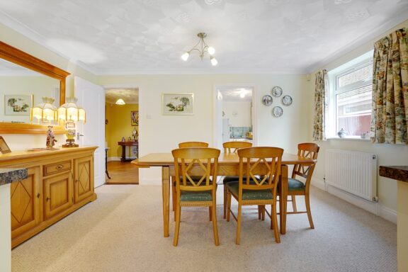 55 Cambridge Road Image