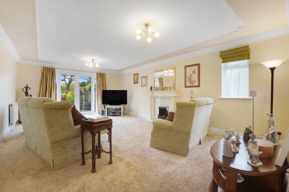 55 Cambridge Road Image