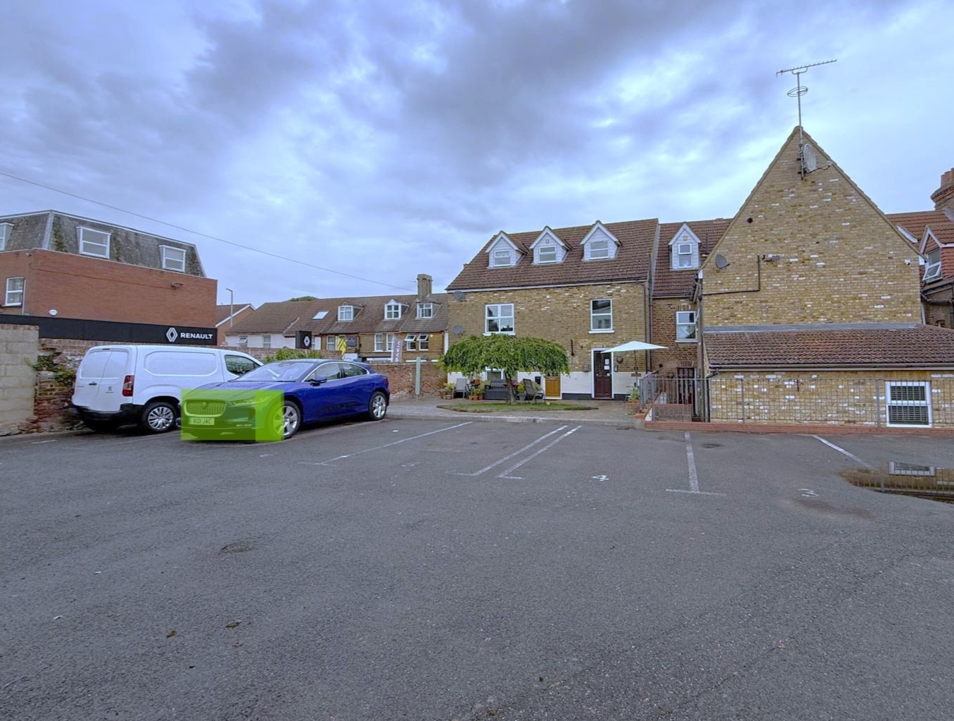 Property Image 8
