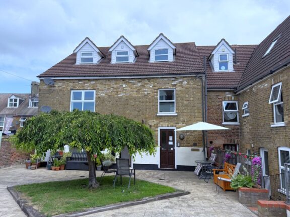 Flat 4, Stratford Court  Flat 4, Stratford Court Image